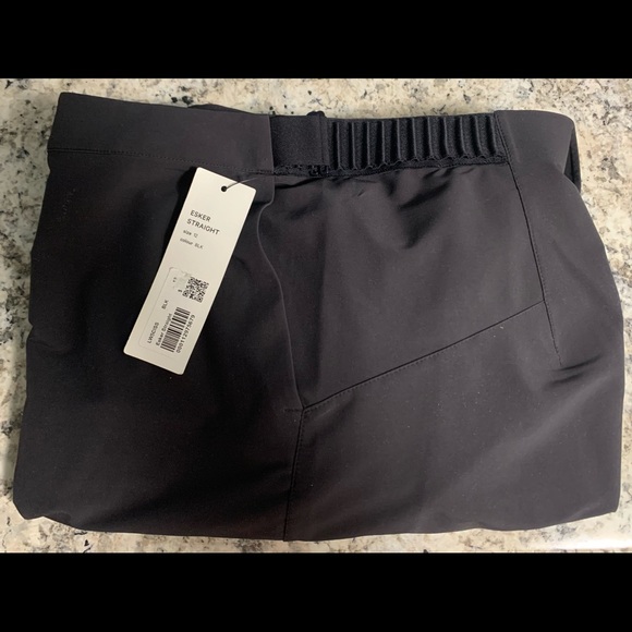 lululemon athletica Pants - Lululemon lab Esker straight size 12 black pants